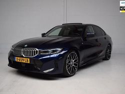 Blauw Gebruikt 2023 BMW 330 Performance Sedan | € 44.945 (Iets duurder)