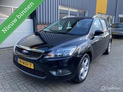 Zwart Gebruikt 2010 Ford Focus Stationwagen | € 2.649 (Eerlijke prijs)
