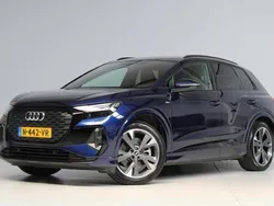 Blauw Gebruikt 2021 Audi Q4 e-tron Competition SUV | € 34.945 (Super prijs)