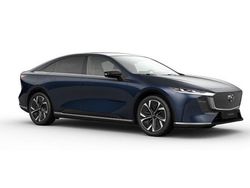 Blauw Nieuw 2025 Mazda 6e Takumi-Line Hatchback | € 46.149 (Eerlijke prijs)
