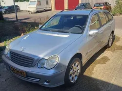 Grijs Gebruikt 2005 Mercedes C180 Classic Stationwagen | € 2.500 (Goede deal)