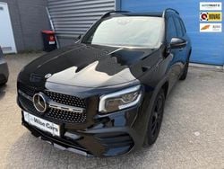 Zwart, metallic lak Gebruikt 2023 Mercedes GLB250 Premium Plus SUV | € 47.950