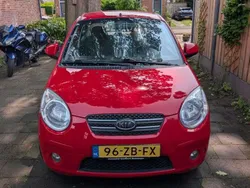 Rood Gebruikt 2007 Kia Picanto Hatchback | € 2.150 (Eerlijke prijs)