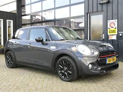 Grijs Gebruikt 2015 Mini Cooper Business Hatchback | € 17.589 (Eerlijke prijs)