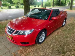 Rood, metallic lak Gebruikt 2009 Saab 9-3 Cabriolet Vector Cabriolet | € 18.900