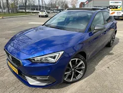 Blauw, metallic lak Gebruikt 2020 Seat Leon FR Hatchback | € 22.940 (Eerlijke prijs)