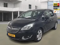 Zwart, metallic lak Gebruikt 2016 Opel Meriva MPV | € 11.950 (Iets duurder)
