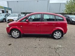 Rood Gebruikt 2001 Audi A2 Hatchback | € 1.450 (Eerlijke prijs)