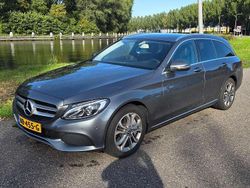 Grijs Gebruikt 2016 Mercedes C350e Edition Stationwagen | € 17.000 (Goede deal)