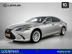 Grijs, metallic lak Gebruikt 2022 Lexus ES300 President Line Sedan | € 45.950 (Duur)