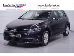 R deep black perleffekt 2 Gebruikt 2019 VW Golf VII Trendline Stationwagen | € 15.250 (Eerlijke prijs)