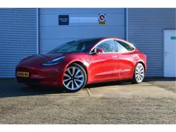 Rood Gebruikt 2019 Tesla Model 3 Long Range Sedan | € 21.499 (Eerlijke prijs)
