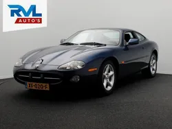 Blauw Gebruikt 2002 Jaguar XK8 Coupé | € 11.900 (Eerlijke prijs)