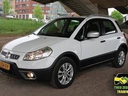 Wit Gebruikt 2012 Fiat Sedici S SUV | € 5.577 (Eerlijke prijs)