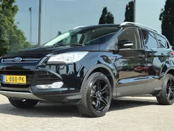 Zwart Gebruikt 2015 Ford Kuga Titanium SUV | € 11.900 (Iets duurder)