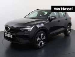 Zwart Gebruikt 2022 Volvo XC40 Core SUV | € 29.900 (Goede deal)