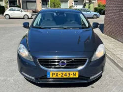 Blauw Gebruikt 2013 Volvo V40 Momentum Stationwagen | € 6.650 (Duur)