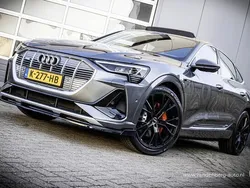 Grijs Gebruikt 2020 Audi e-tron Sportback S-Line SUV | € 28.880 (Eerlijke prijs)