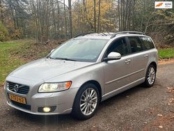 Grijs Gebruikt 2010 Volvo V50 Summum Stationwagen | € 3.750 (Eerlijke prijs)