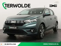 Groen Nieuw 2025 Dacia Sandero Expression Hatchback | € 21.200 (Eerlijke prijs)