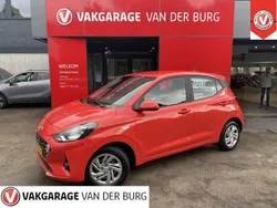 Rood Gebruikt 2021 Hyundai i10 Premium Hatchback | € 14.950 (Eerlijke prijs)
