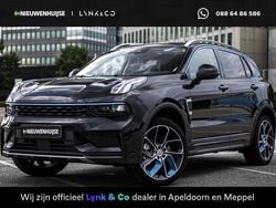 Zwart Gebruikt 2022 Lynk & Co 01 SUV | € 27.194 (Eerlijke prijs)