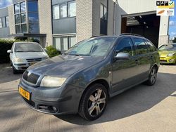 Grijs Gebruikt 2007 Skoda Fabia Elegance Hatchback | € 450