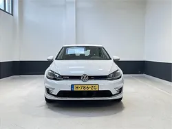 Wit Gebruikt 2020 VW e-Golf Hatchback | € 13.749 (Eerlijke prijs)