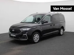 Zwart Gebruikt 2023 Ford Tourneo Trend Van | € 42.111
