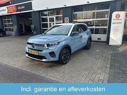 Blauw Gebruikt 2024 Citroën e-C3 SUV | € 21.750 (Goede deal)