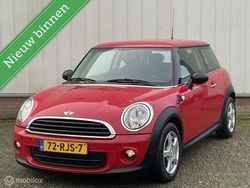 Rood Gebruikt 2011 Mini ONE Business Hatchback | € 4.750 (Eerlijke prijs)