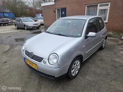 Grijs Gebruikt 2002 VW Lupo Hatchback | € 500 (Goede deal)
