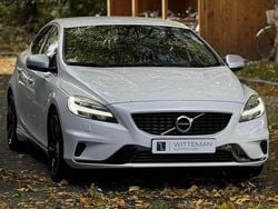 Wit Gebruikt 2017 Volvo V40 R-Design Stationwagen | € 13.950