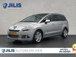 Grijs Gebruikt 2012 Peugeot 5008 GTi MPV | € 5.450 (Eerlijke prijs)
