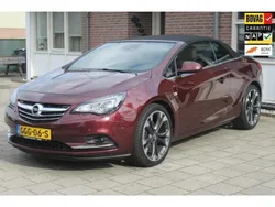 Rood Gebruikt 2018 Opel Cascada Cosmo Cabriolet | € 21.990 (Duur)