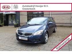 Blauw Gebruikt 2010 Kia Ceed Hatchback | € 7.445 (Iets duurder)