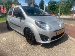 Grijs Gebruikt 2011 Renault Twingo Collection Hatchback | € 3.450 (Eerlijke prijs)