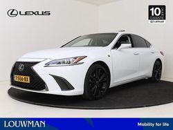 Wit Gebruikt 2023 Lexus ES300H Sport Design Packet Sedan | € 40.945 (Goede deal)
