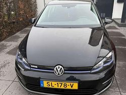 Zwart Gebruikt 2018 VW Golf Stationwagen | € 9.999