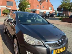 Grijs Gebruikt 2010 Opel Astra Cosmo MPV | € 3.999 (Eerlijke prijs)