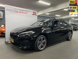 Zwart Gebruikt 2023 BMW 218 Coupé | € 29.950 (Eerlijke prijs)