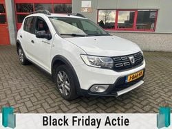 Wit Gebruikt 2020 Dacia Sandero Stepway Hatchback | € 9.995 (Goede deal)