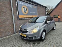 Bruin Gebruikt 2011 Opel Corsa Edition Hatchback | € 1.445 (Eerlijke prijs)