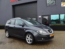 Grijs Gebruikt 2011 Seat Altea XL Style MPV | € 5.950 (Iets duurder)