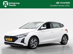 Wit Gebruikt 2024 Hyundai i20 Comfort Hatchback | € 21.450 (Eerlijke prijs)