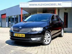 Zwart Gebruikt 2013 Skoda Rapid Business Line Hatchback | € 4.950 (Eerlijke prijs)