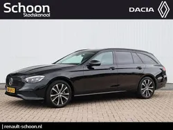 Zwart Gebruikt 2022 Mercedes E300 Luxury Stationwagen | € 34.950 (Super prijs)