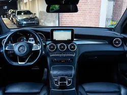 Zwart Gebruikt 2018 Mercedes GLC300 AMG Coupé | € 45.995 (Eerlijke prijs)