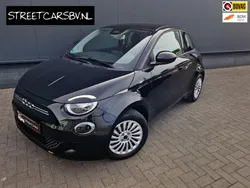 Zwart Gebruikt 2022 Fiat 500e Hatchback | € 13.950 (Super prijs)