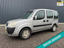 Grijs Gebruikt 2007 Fiat Doblò Family MPV | € 2.499